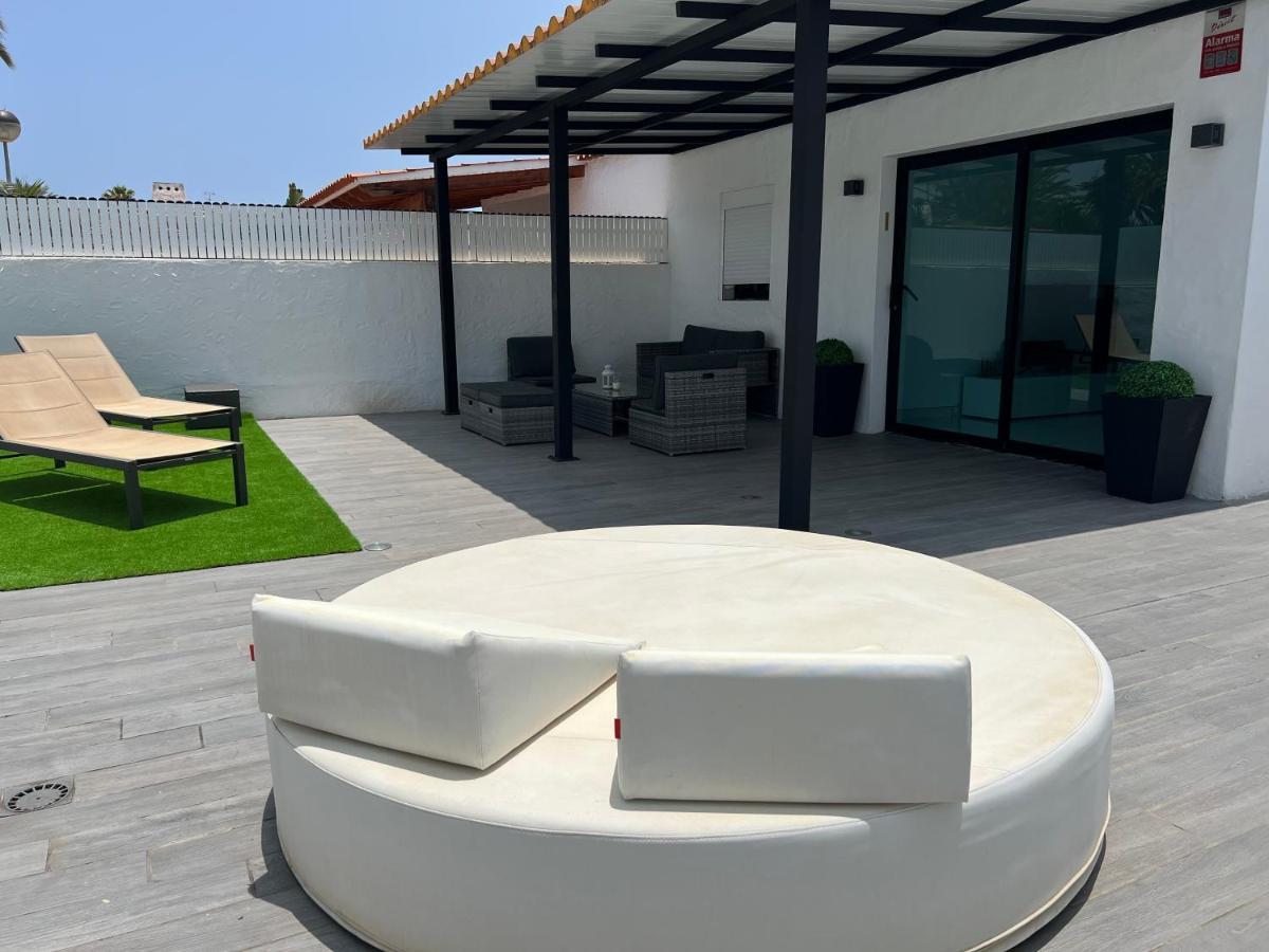 Agradable Bungalow Con Piscina Playa del Ingles  Exterior photo